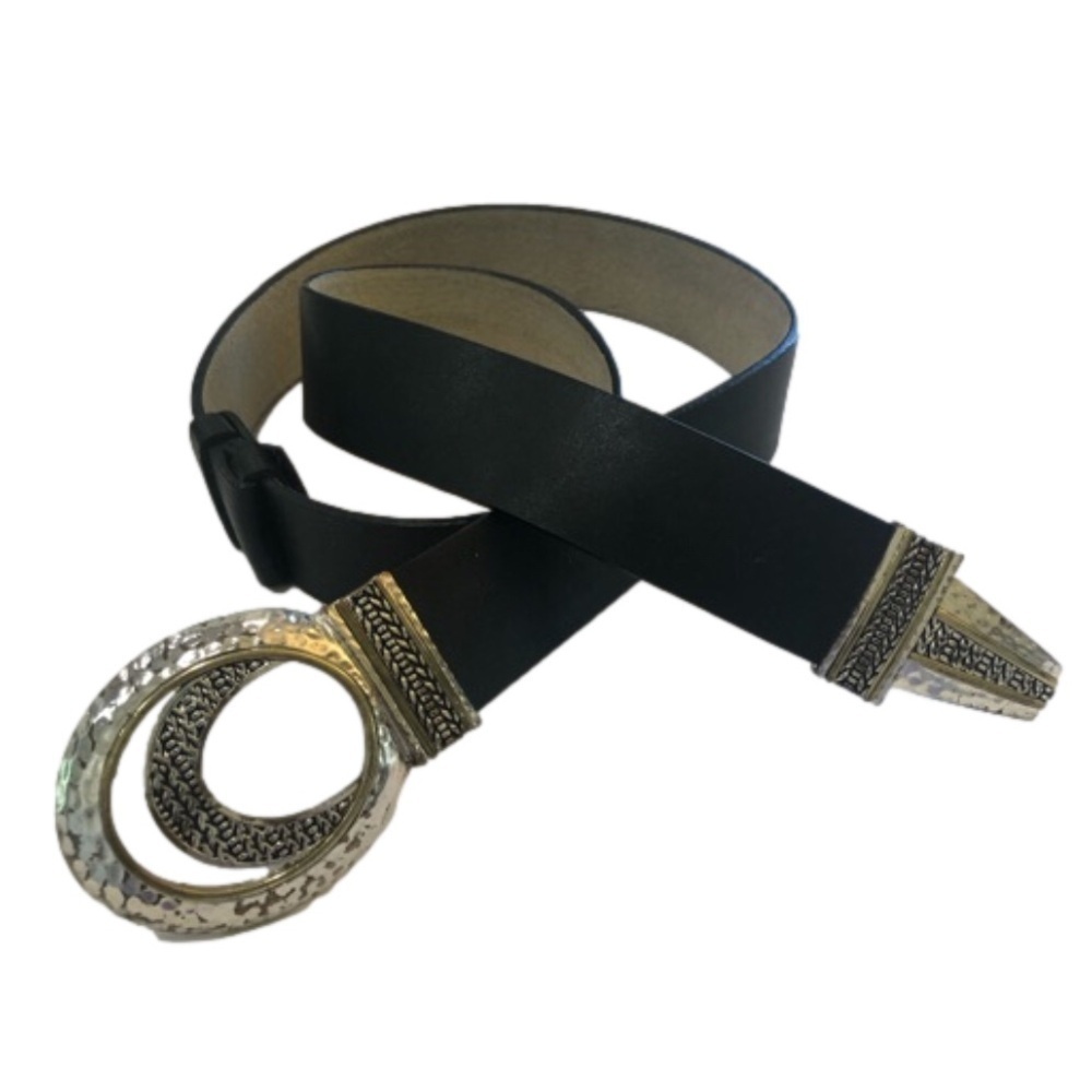 Chico’s Size ML black leather belt with silver tone and gold tone hook and ring